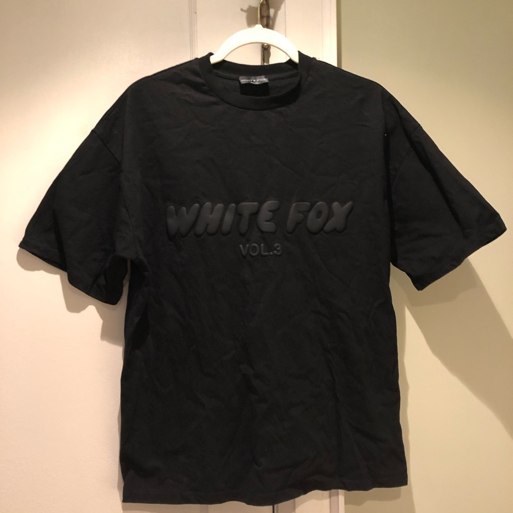White Fox Boutique Black Short Sleeve Tee
